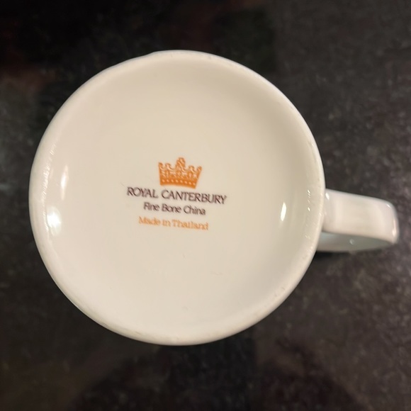 Royal Canterbury Coffee Mug - African Wildlife Lion Cheetah Bone China - Picture 4 of 8